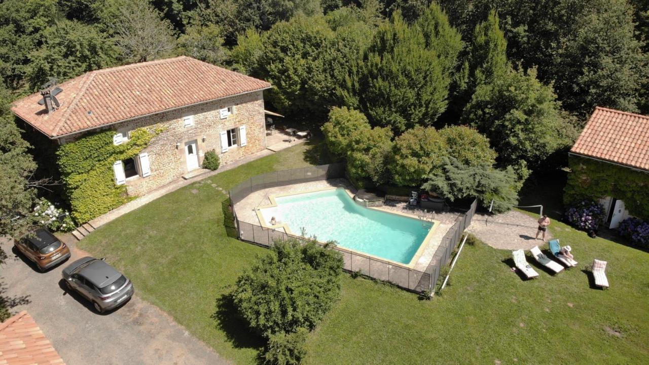 Gite 5/6 Personnes Aux Portes Du Perigord Villa Saint-Adjutory Buitenkant foto